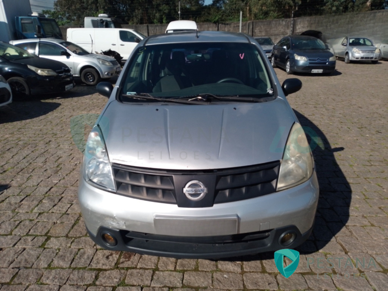 LOTE 23 NISSAN/LIVINA 16S FLEX 2010/2011